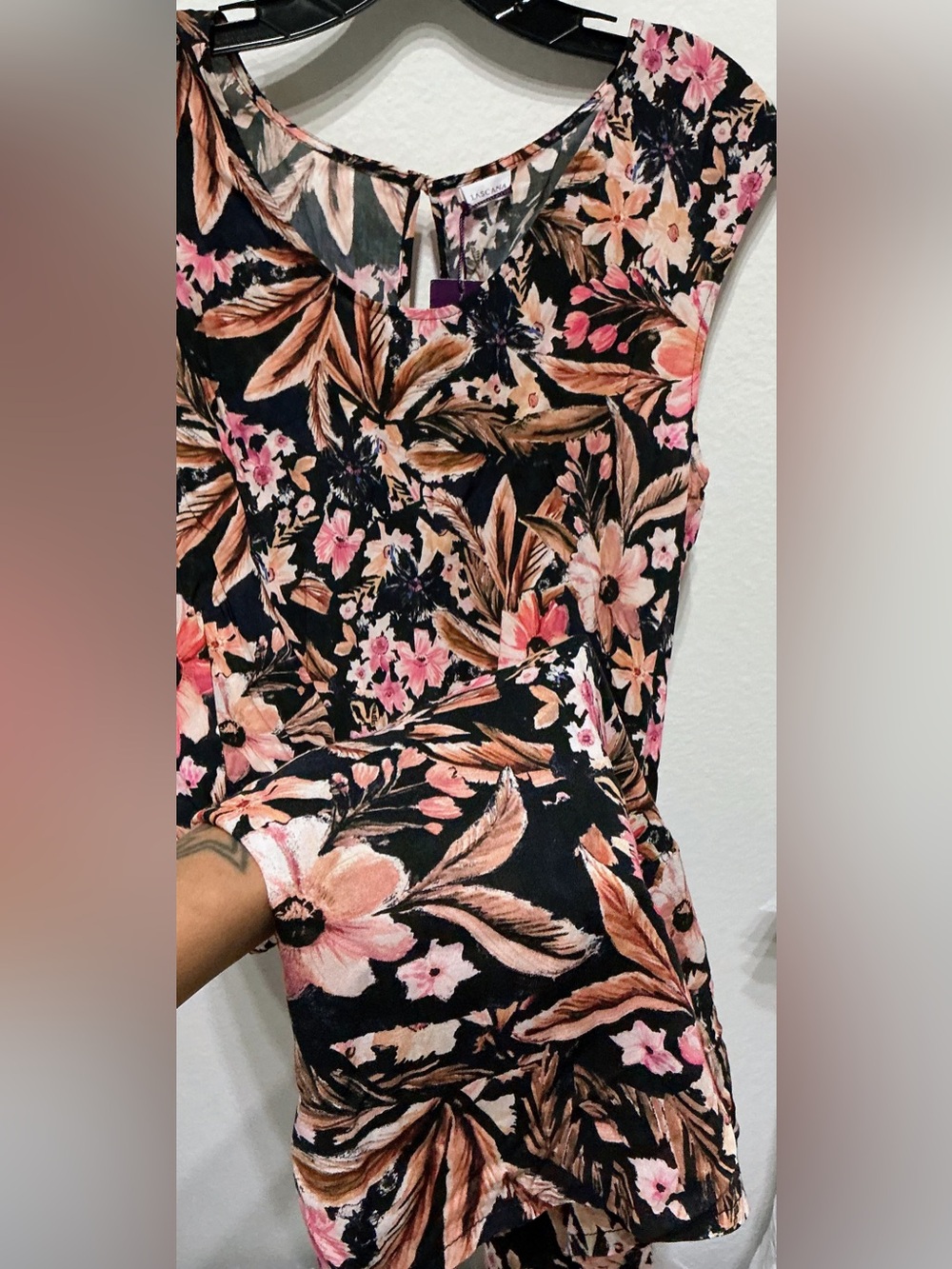 LASCANA BEAUTIFUL FLORAL PRINT MINI DRESS